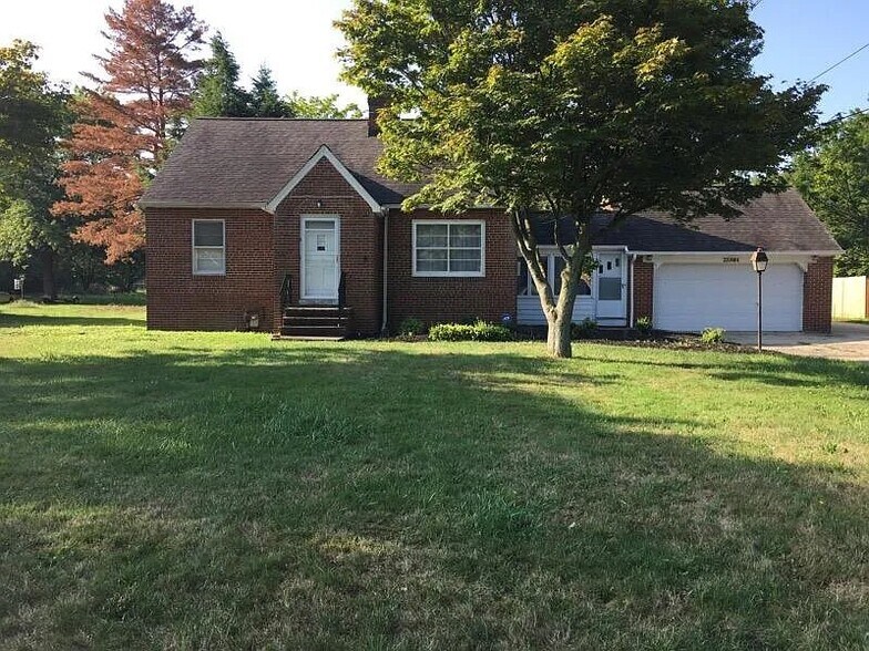More Photos Of 3589 Cedarbrook Rd, Cleveland Heights Specialty For Sale