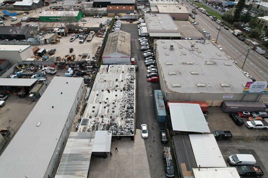 More Photos Of 326 Phelan Ave, San Jose Warehouse For Sale