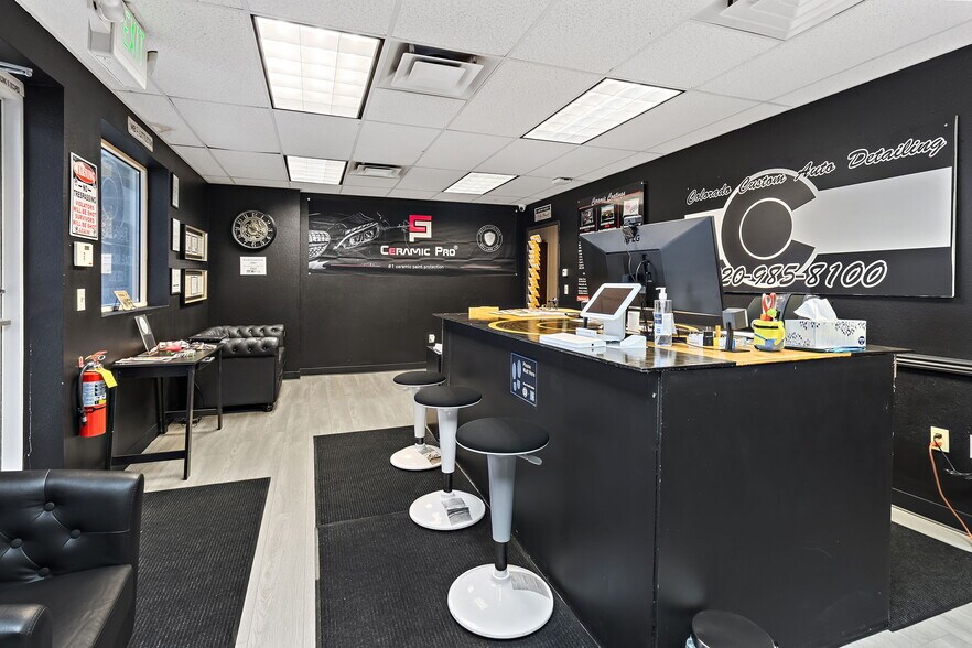 More Photos Of 15534 E Hinsdale Cir, Centennial Light Distribution For Sale