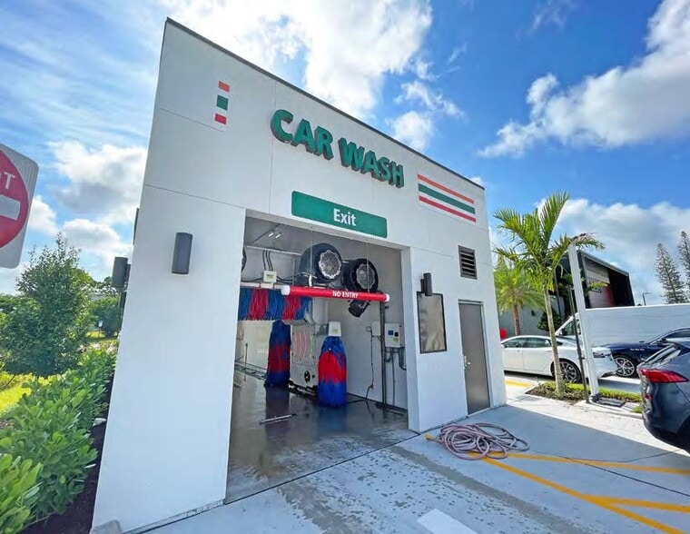 More Photos Of 4670 Seminole Pratt Whitney Rd, City Of Westlake Convenience Store For Sale