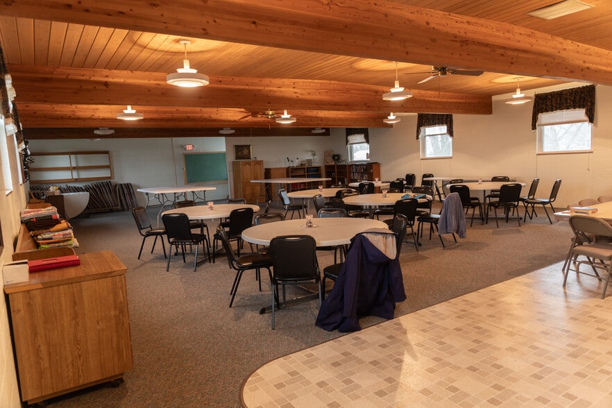 More Photos Of 381 H St, Hampton Religious Facility For Sale