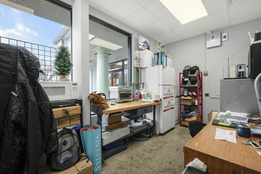 More Photos Of 6363-6365 Monroe St, Sylvania Unknown For Lease