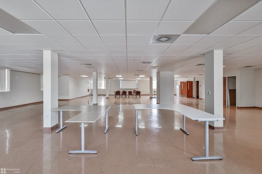 More Photos Of 1226-1232 W Green St, Allentown Flex For Sale