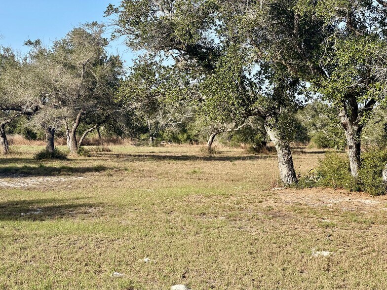 More Photos Of 1524 16th St, Rockport Manufactured Housing Mobile Home Park For Sale