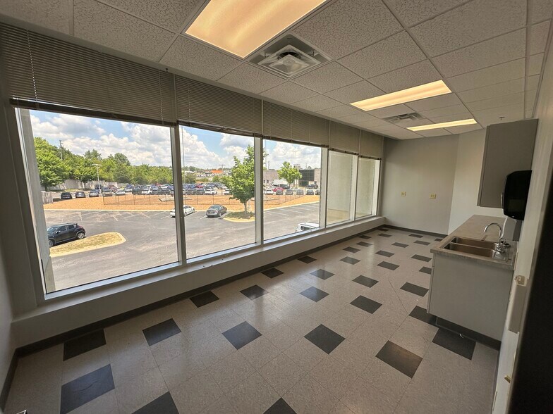More Photos Of 5380 Hickory Hollow Pky, Antioch Medical For Lease