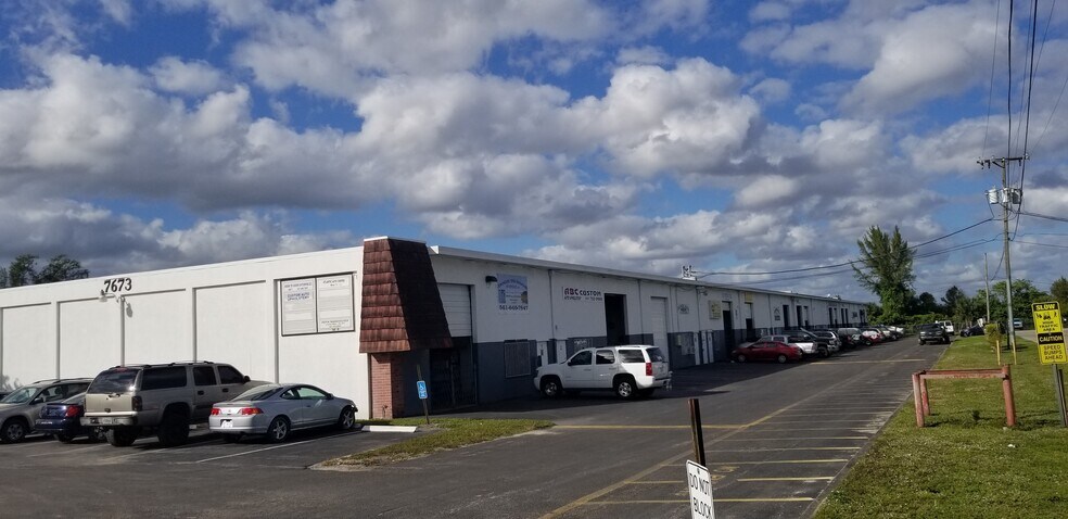 More Photos Of 7673 Hooper Rd, West Palm Beach Warehouse For Lease