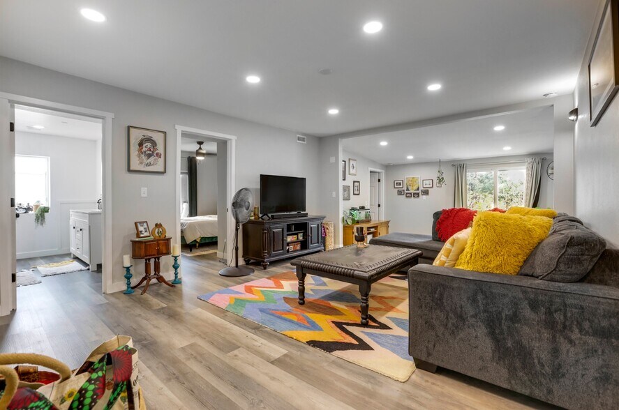 More Photos Of 2520 W 65th Pl, Denver Apartments For Sale