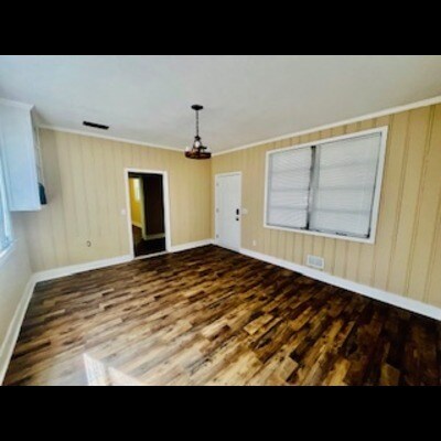 More Photos Of 1330 D Ave, West Columbia Office Residential For Lease