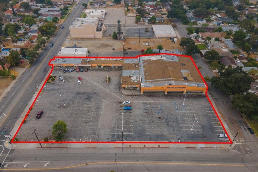 More Photos Of 541 W Marshall Blvd, San Bernardino Freestanding For Sale