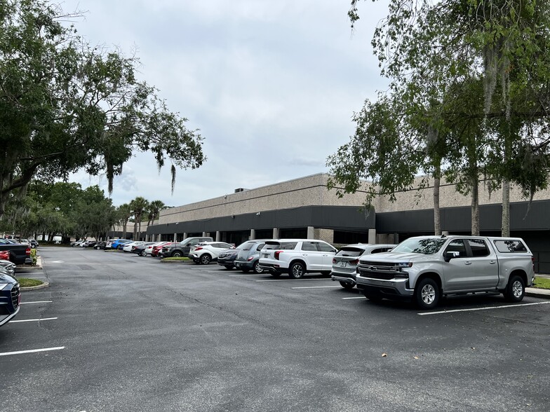 Primary Photo Of 5002-5300 Region Ct, Lakeland Distribution For Lease