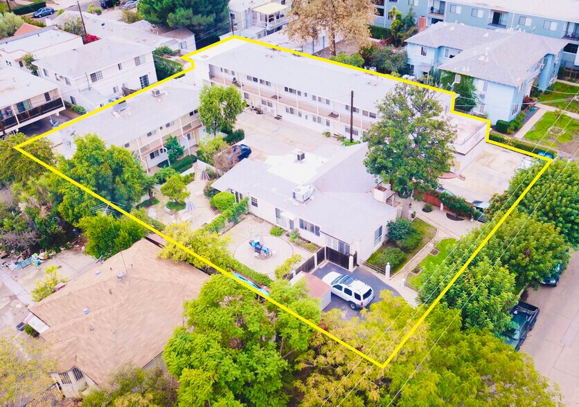 More Photos Of 10814-10818 Blix St, West Toluca Lake Apartments For Sale