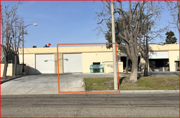 Primary Photo Of 4041 Transport St, Ventura Warehouse For Lease