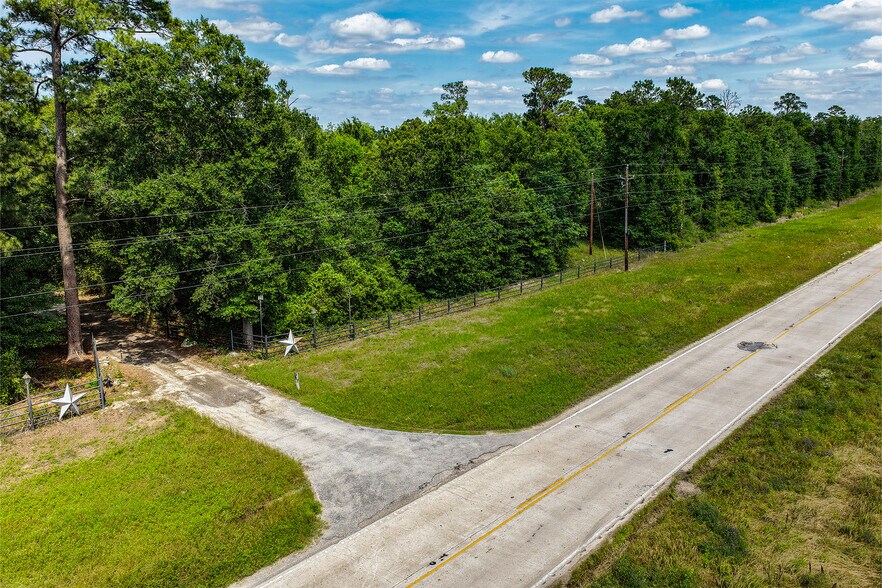 More Photos Of 1726 I-45 North, Huntsville Land For Sale