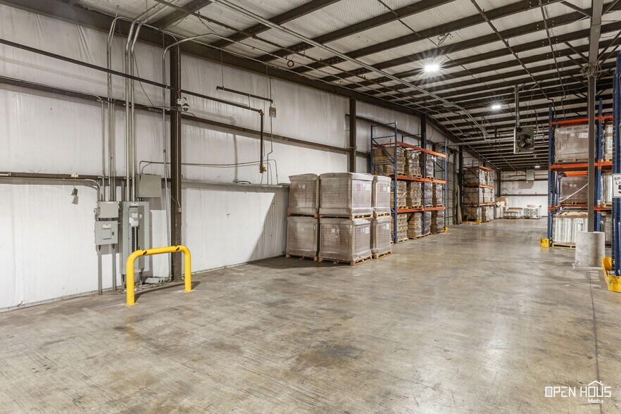 More Photos Of 208 Randy Dr, Wichita Falls Warehouse For Sale