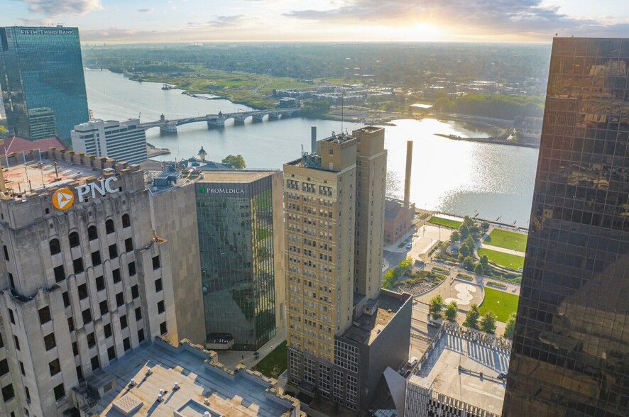 More Photos Of 245 N Summit St, Toledo Apartments For Sale