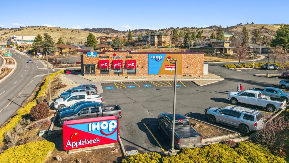 Primary Photo Of 2750 Campus Dr, Klamath Falls Restaurant For Sale
