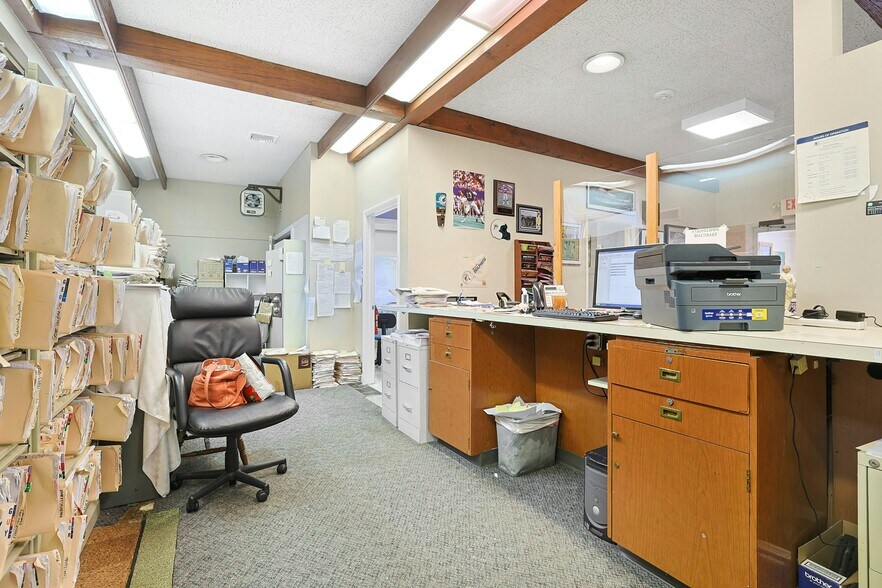 More Photos Of 80 Old Tappan Rd, Tappan Bank For Sale