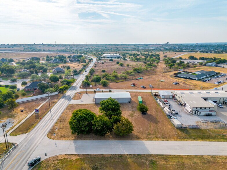 More Photos Of 10450 E Bankhead Hwy, Aledo Flex For Sale