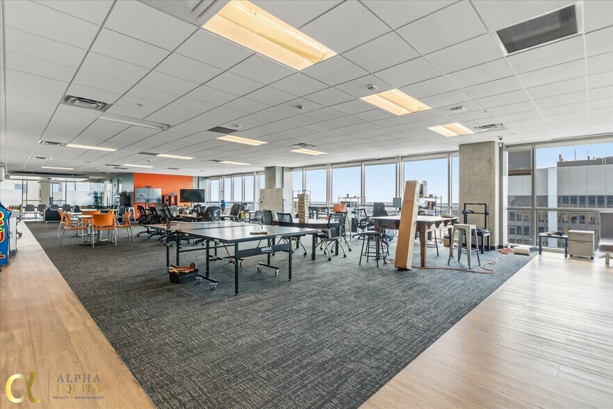 More Photos Of 189 S Orange Ave, Orlando Office Residential For Sale