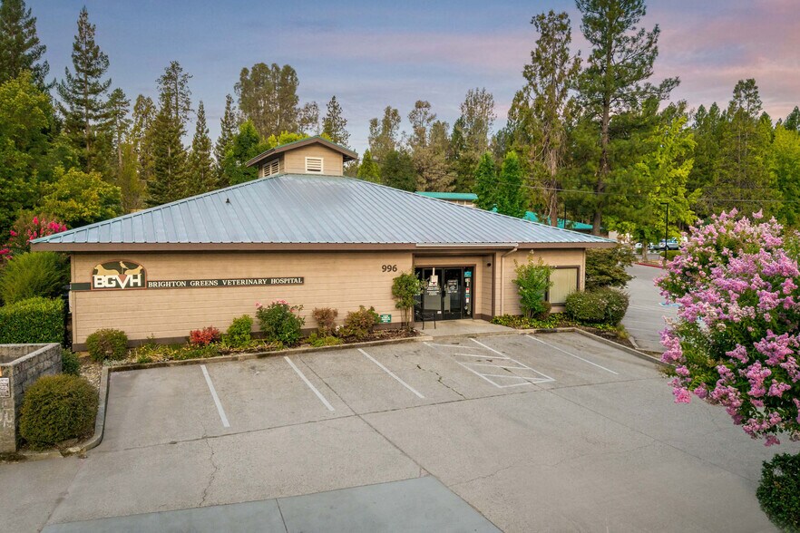 More Photos Of 944 McCourtney Rd, Grass Valley Unknown For Lease