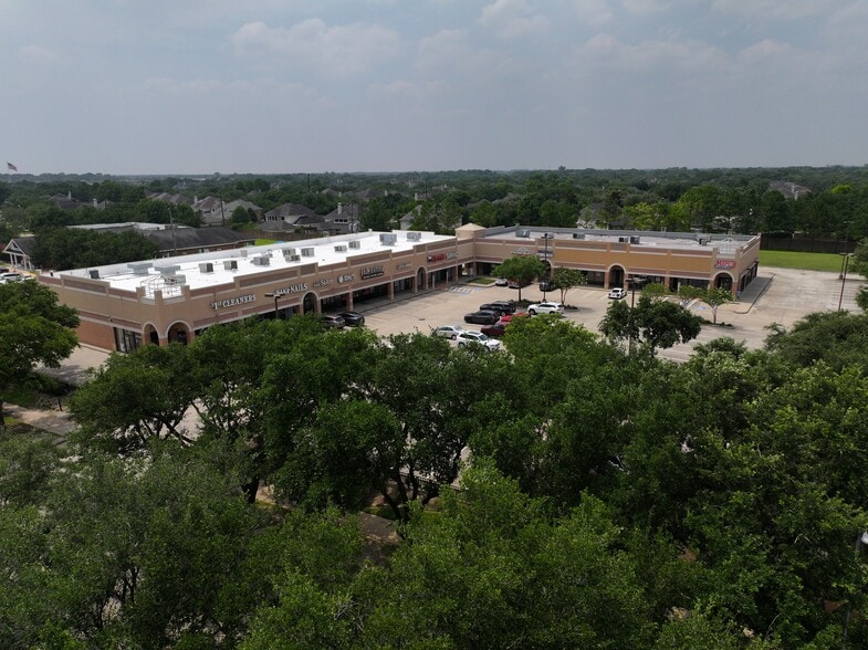 More Photos Of 5544 S Peek Rd, Katy Unknown For Lease
