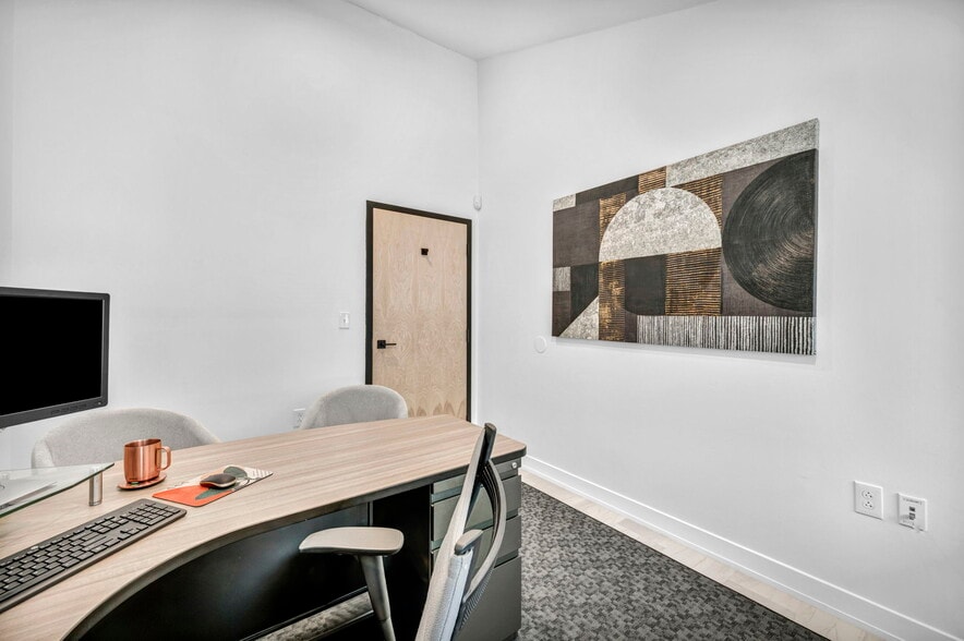 More Photos Of 1929 E Royalton Rd, Broadview Heights Office For Lease