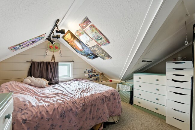 More Photos Of 575 Myrtle St, Half Moon Bay Apartments For Sale