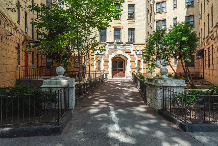 More Photos Of 3871 Sedgwick Ave, Bronx Multifamily For Sale