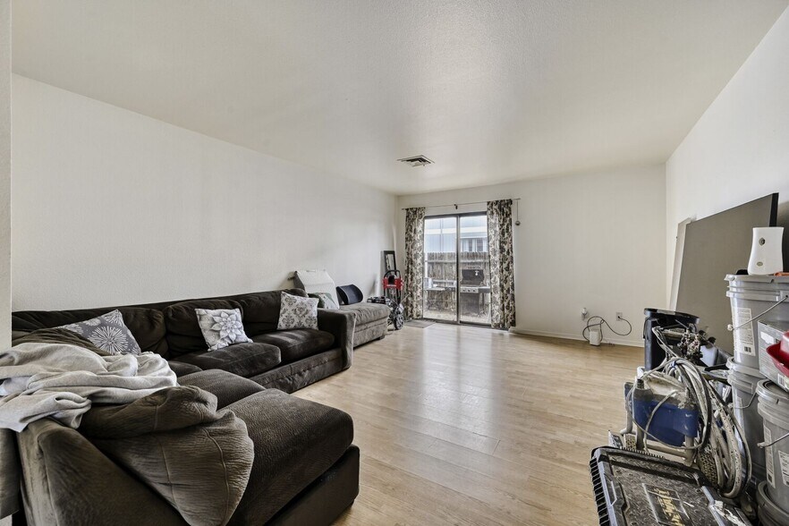 More Photos Of 6661 E 63rd Pl, Commerce City Apartments For Sale