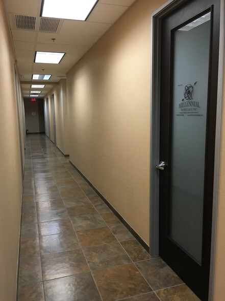 More Photos Of 333 N Dobson Rd, Chandler Office For Sale