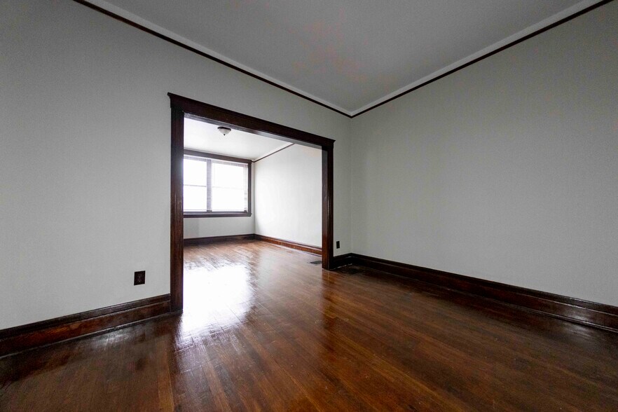 More Photos Of 14536 E Jefferson Ave, Detroit Storefront Retail Residential For Sale