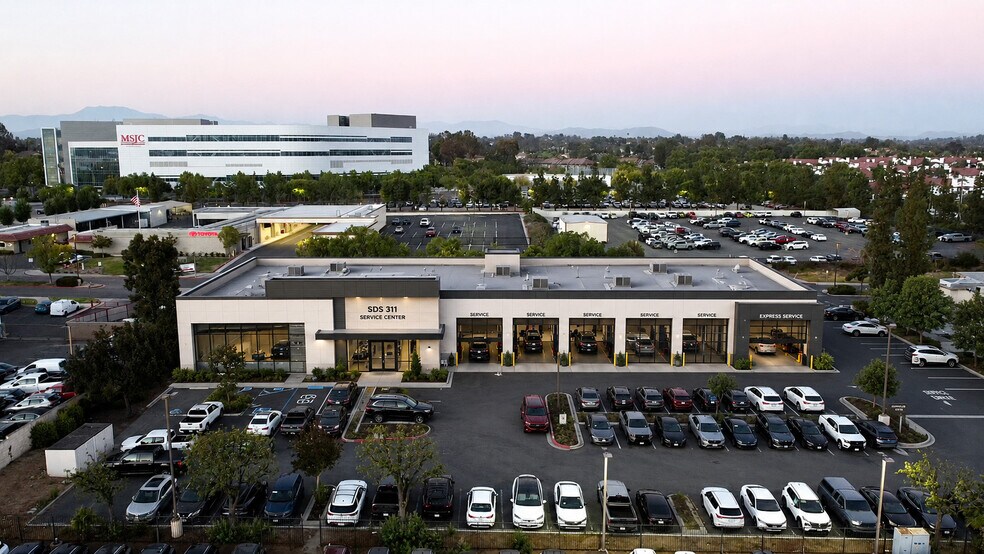 More Photos Of 41915 Motor Car Pky, Temecula Auto Dealership For Lease