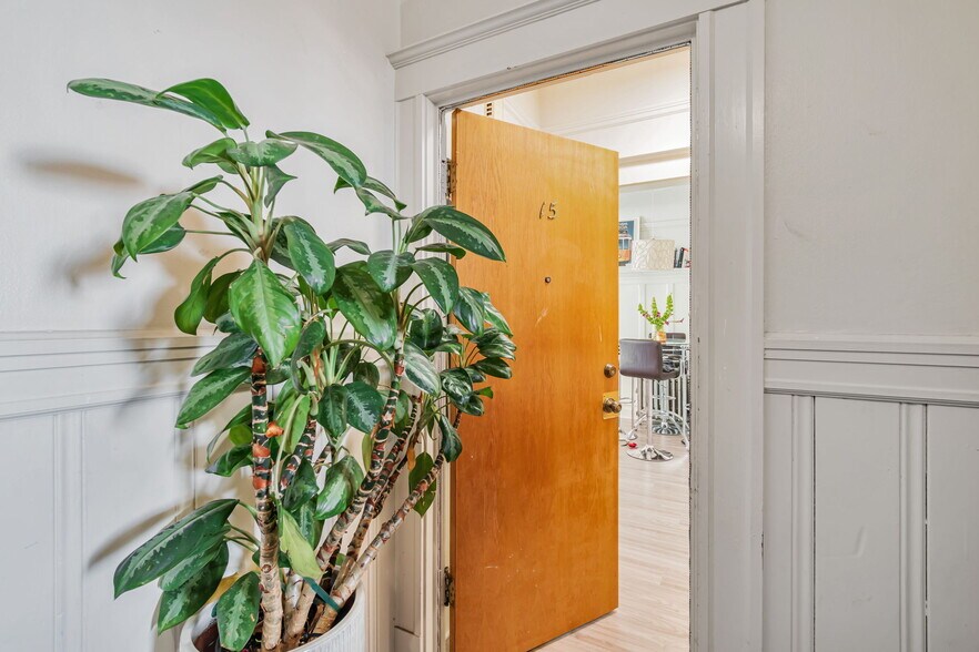 More Photos Of 1120 Jackson St, San Francisco Apartments For Sale