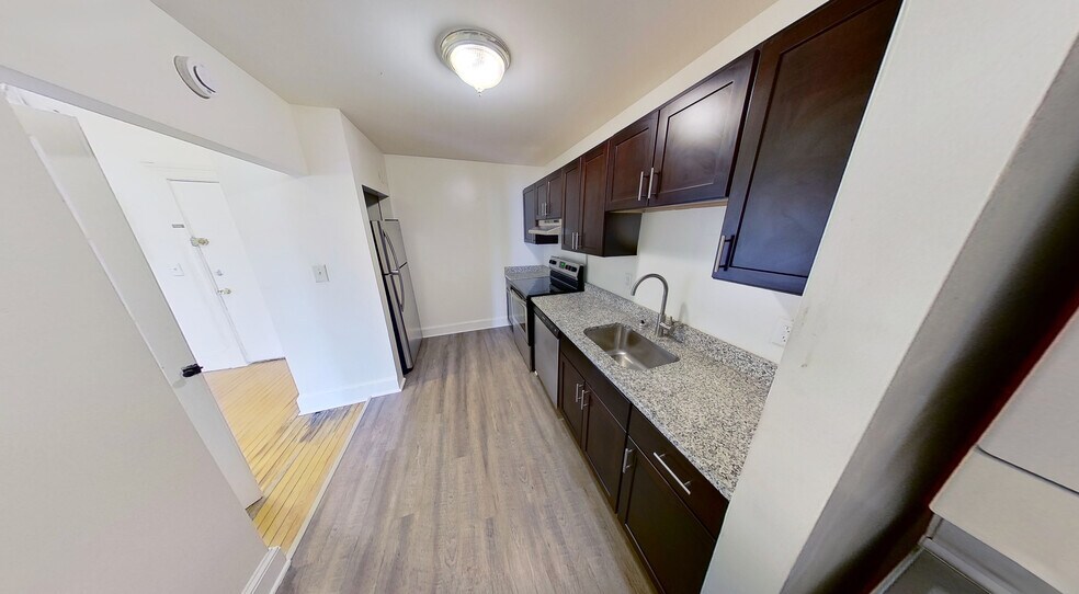 More Photos Of 1301 St Paul St, Baltimore Apartments For Sale