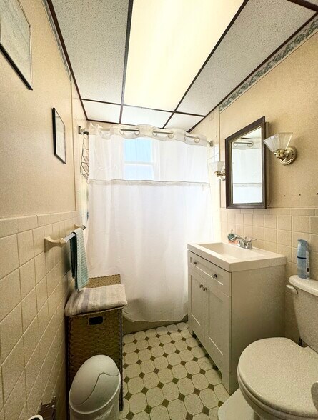 More Photos Of 7215 73rd St, Glendale Land For Sale