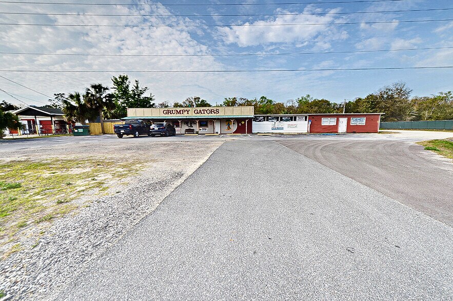 More Photos Of 4828 S Suncoast Blvd, Homosassa Restaurant For Sale