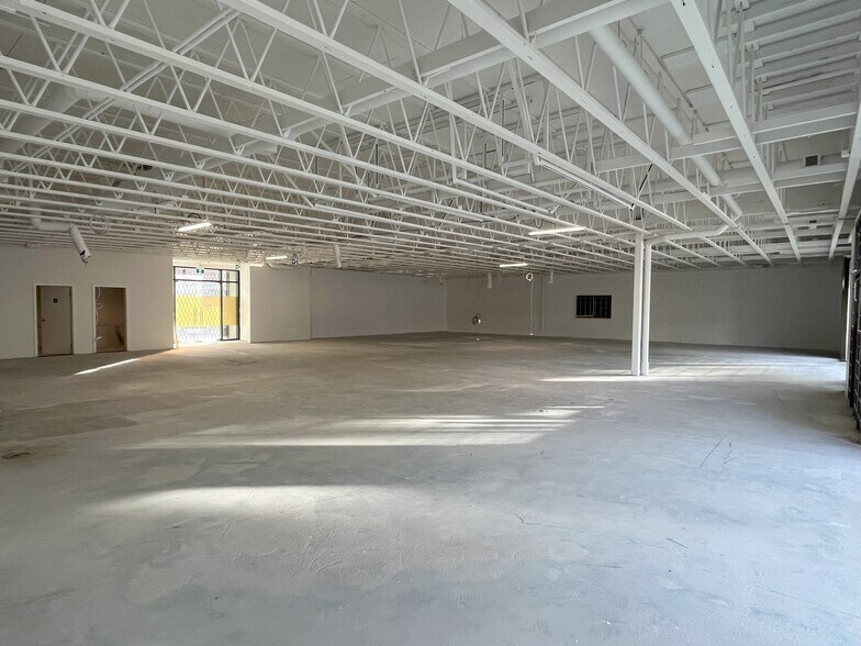 More Photos Of 8160 Cook Rd, Richmond Storefront For Lease