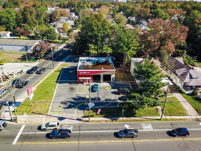 More Photos Of 55 N White Horse Pike, Audubon Auto Repair For Sale