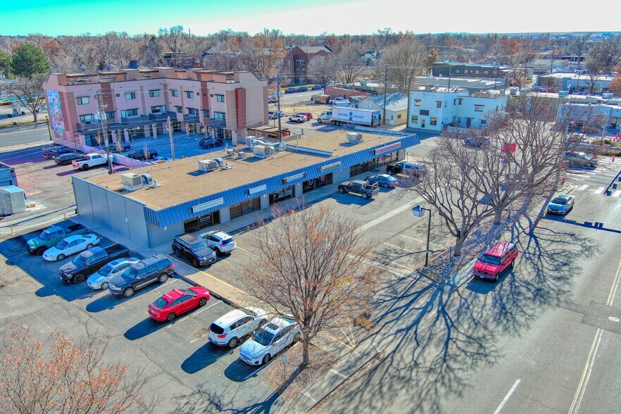 More Photos Of 900 Coffman St, Longmont General Retail For Lease