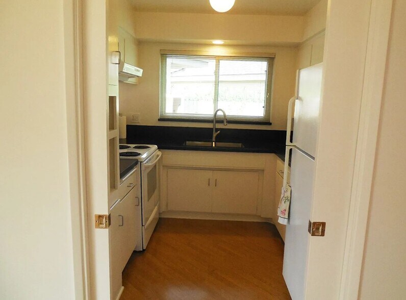 More Photos Of 5920 Encina Rd, Goleta Multifamily For Lease