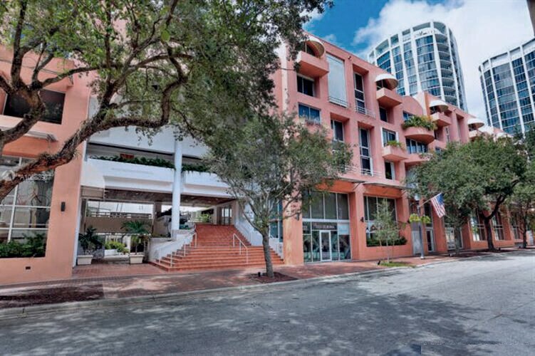 More Photos Of 3350 Mary St, Miami Office For Lease