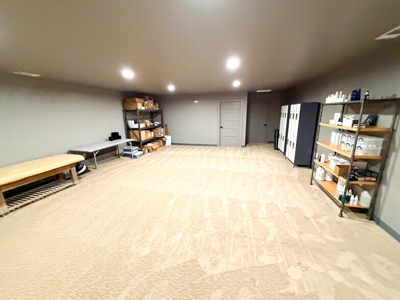 More Photos Of 5400 Frio Dr, Midland General Retail For Sale