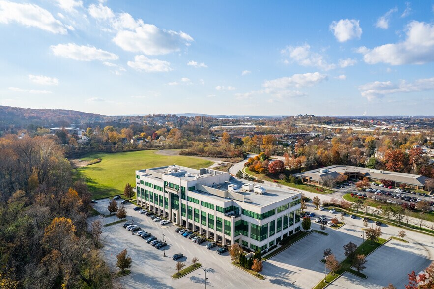 More Photos Of 2701 Renaissance Blvd, King Of Prussia Office For Lease