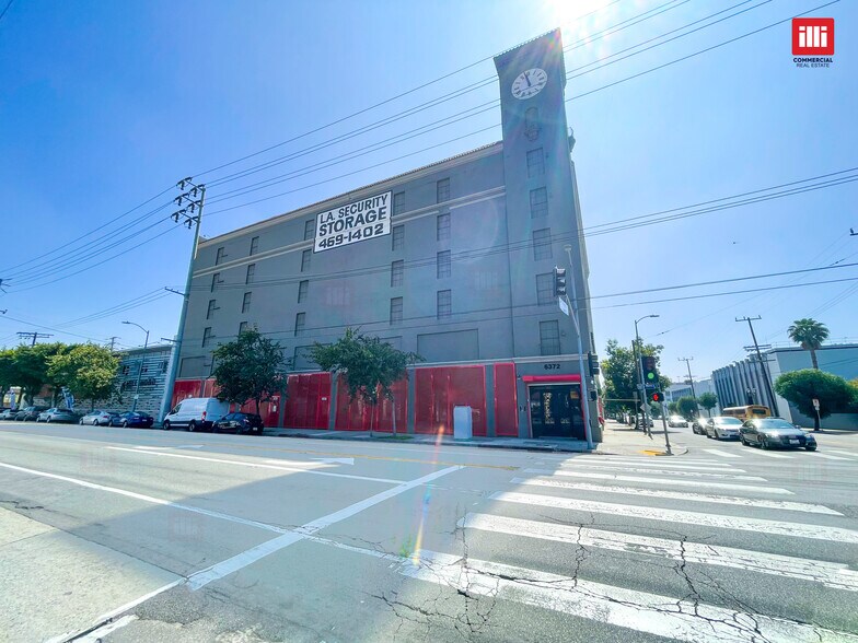 More Photos Of 6362-6372 Santa Monica Blvd, Los Angeles Self Storage For Lease