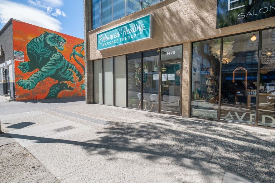 Primary Photo Of 1470-1476 St. Paul St, Kelowna Storefront Retail Office For Sale