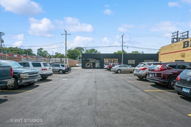 More Photos Of 6122 N Clark St, Chicago Manufacturing For Sale