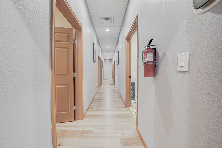 More Photos Of 25691 Smotherman Rd, Frisco Storefront For Sale