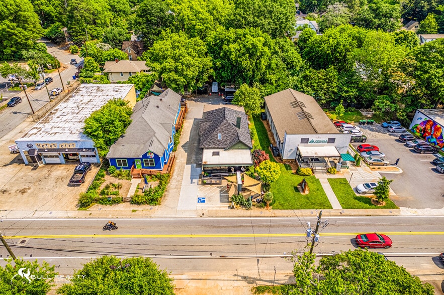 More Photos Of 1336 Glenwood Ave, Atlanta Restaurant For Sale