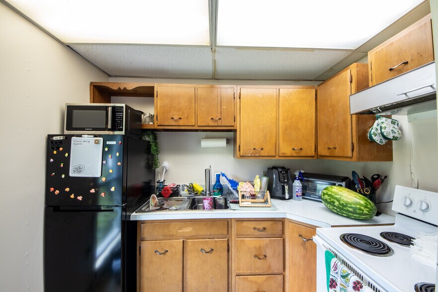 More Photos Of 571 Southside Dr, Oneonta Apartments For Sale