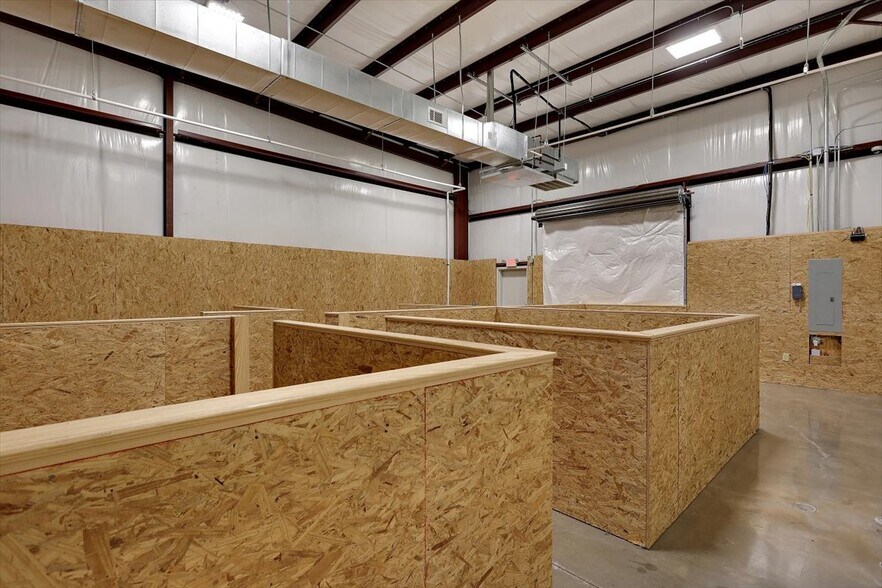 More Photos Of 104 Hazelton Cv, Gluckstadt Light Distribution For Lease